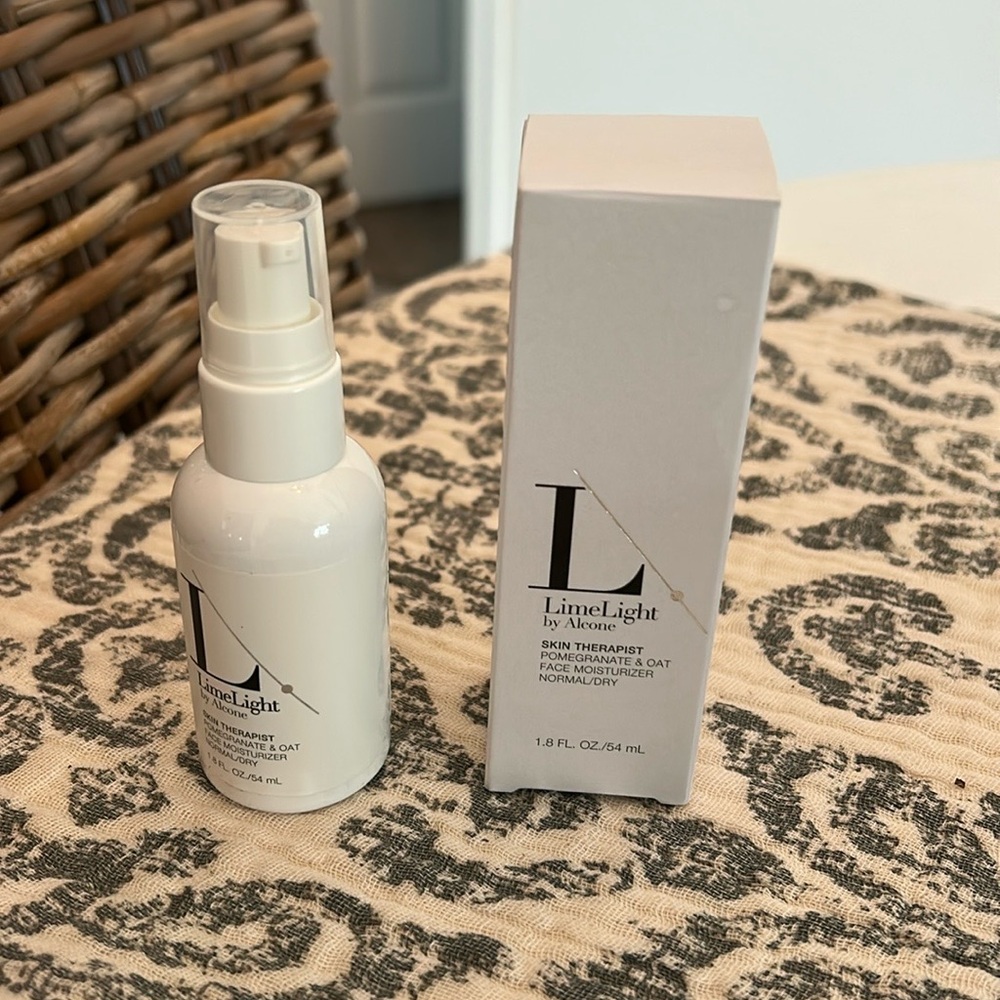 LimeLight by Alcone Skin Therapist Pomegranate & Oat Face Moisturizer Normal/Dry